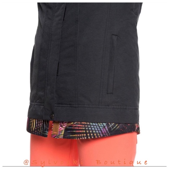 🔥 Roxy Cedar Insulated Snowboard NWT - Picture 13 of 13